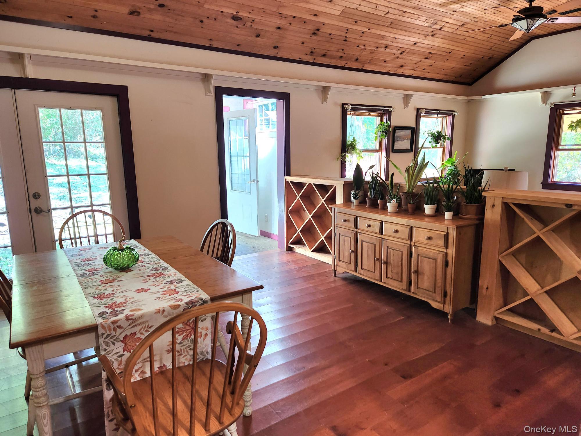 #11 photo, 18 Hummingbird Way, Staatsburg , NY 12580