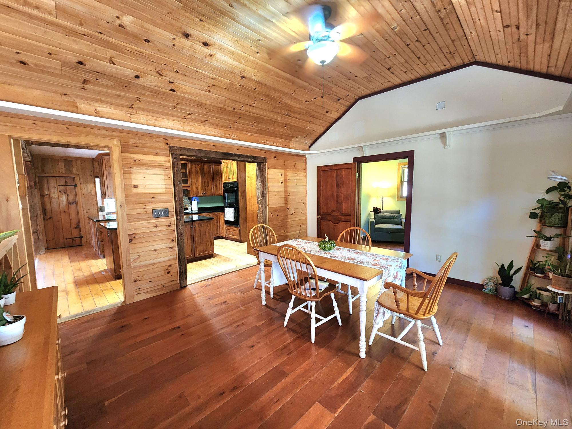 #12 photo, 18 Hummingbird Way, Staatsburg , NY 12580