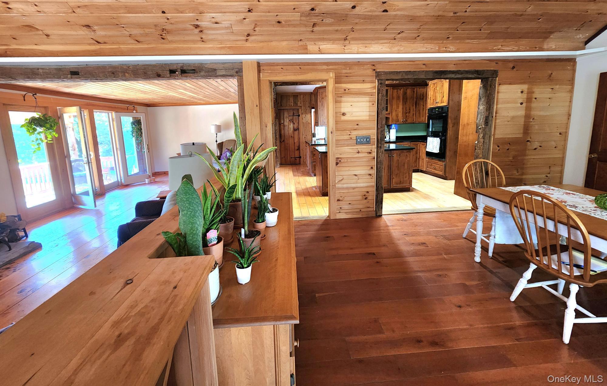 #13 photo, 18 Hummingbird Way, Staatsburg , NY 12580