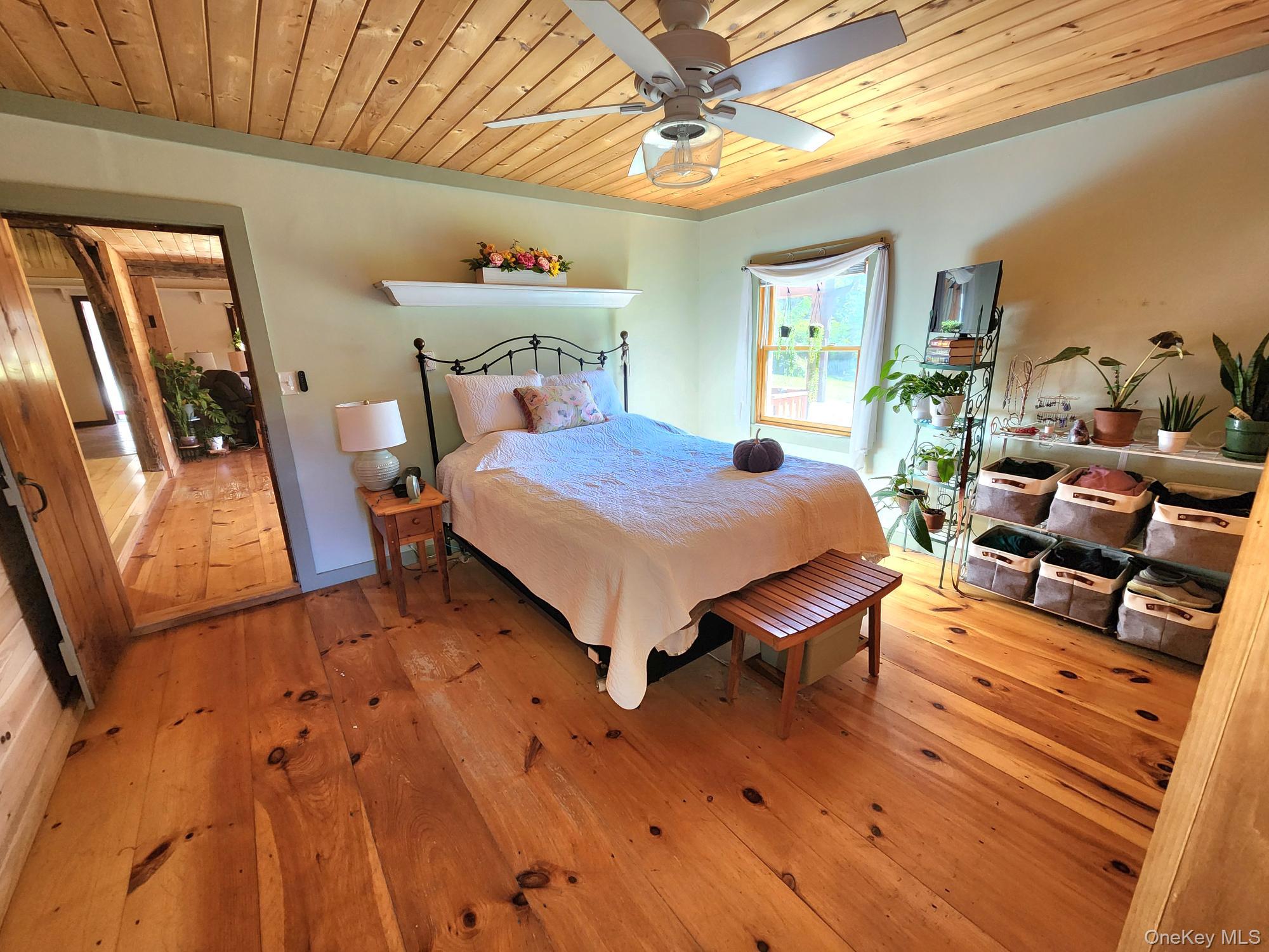 #18 photo, 18 Hummingbird Way, Staatsburg , NY 12580