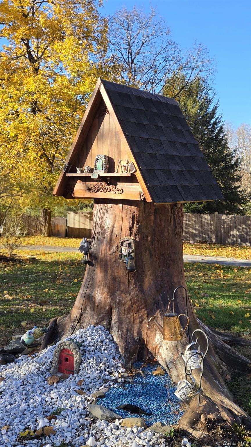 #5 photo, 18 Hummingbird Way, Staatsburg , NY 12580