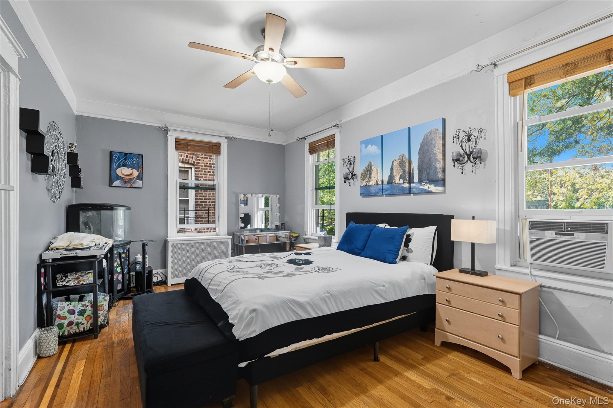 #11 photo, 1395 Kearney Avenue, Bronx , NY 10465