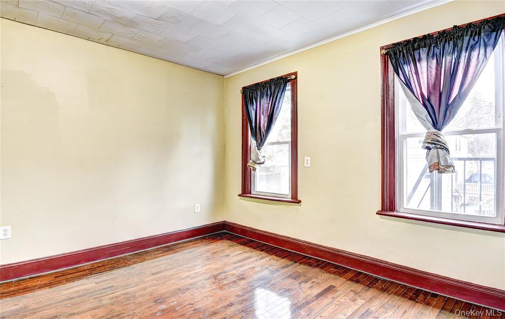 #19 photo, 251 Powell Avenue, Newburgh , NY 12550