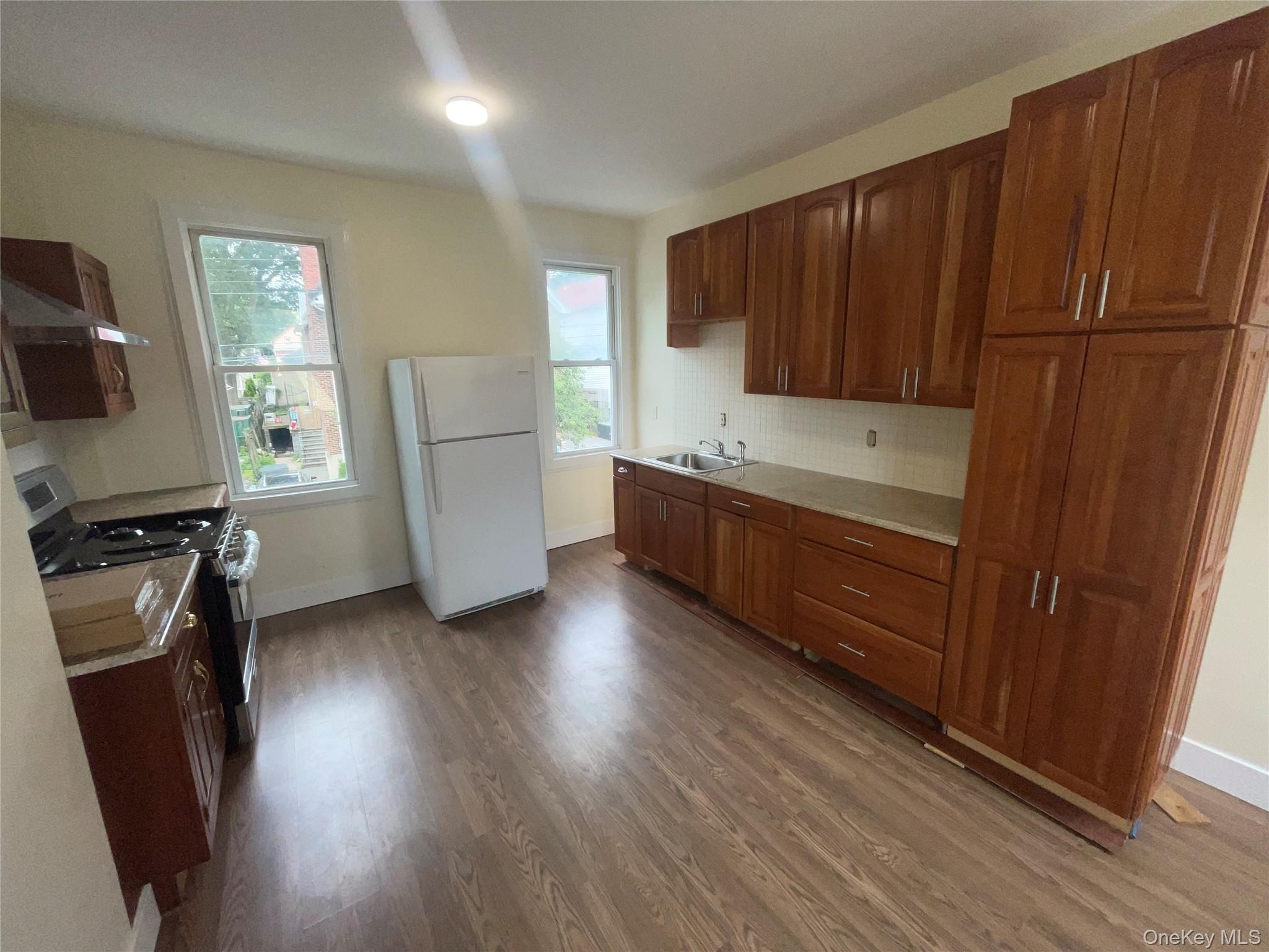 #1 photo, 336 Locust Street, Mount Vernon , NY 10550