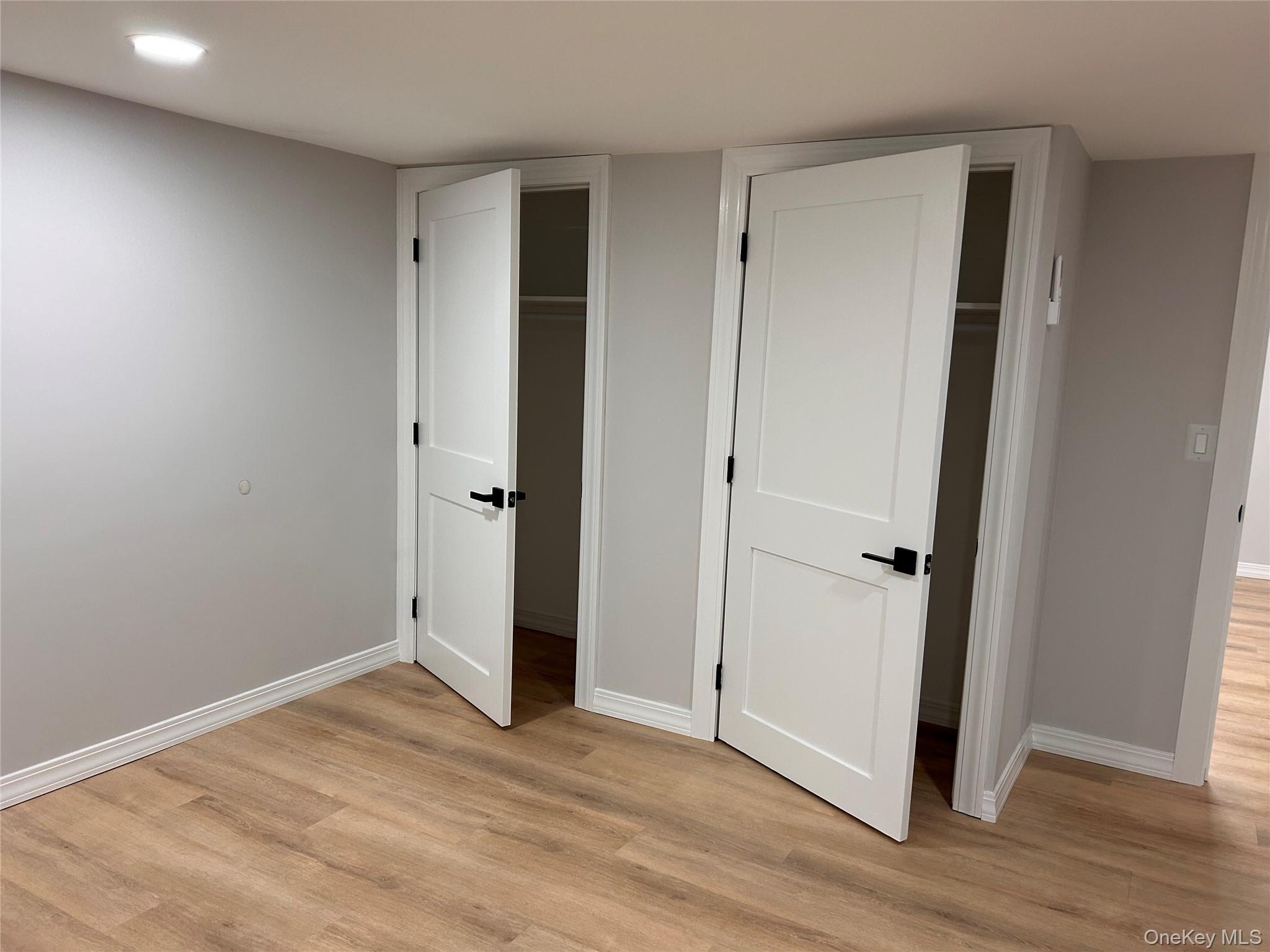 #7 photo, 660 Great Neck Road, Copiague , NY 11726