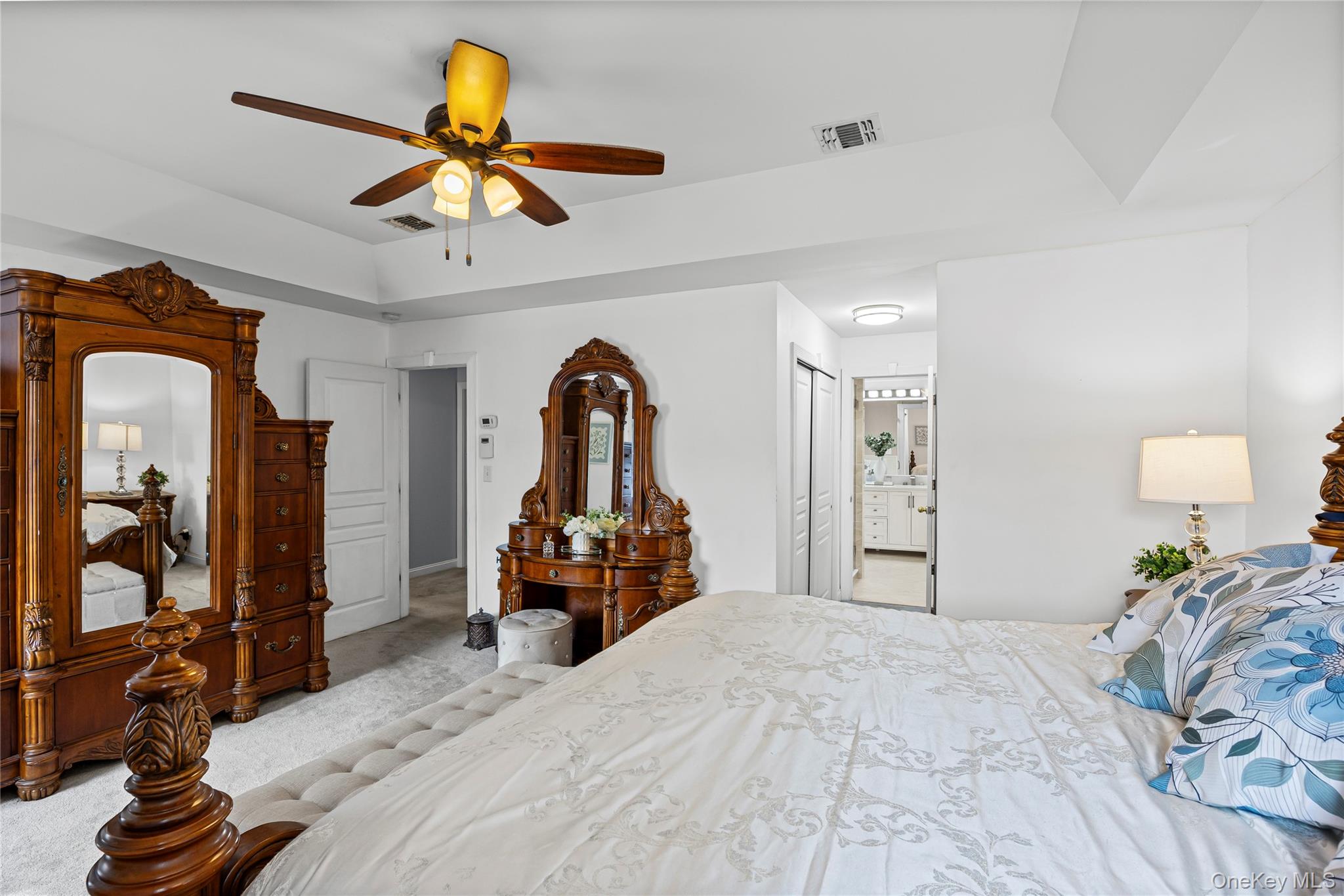 #17 photo, 1A Mather Court, Huntington Station , NY 11746