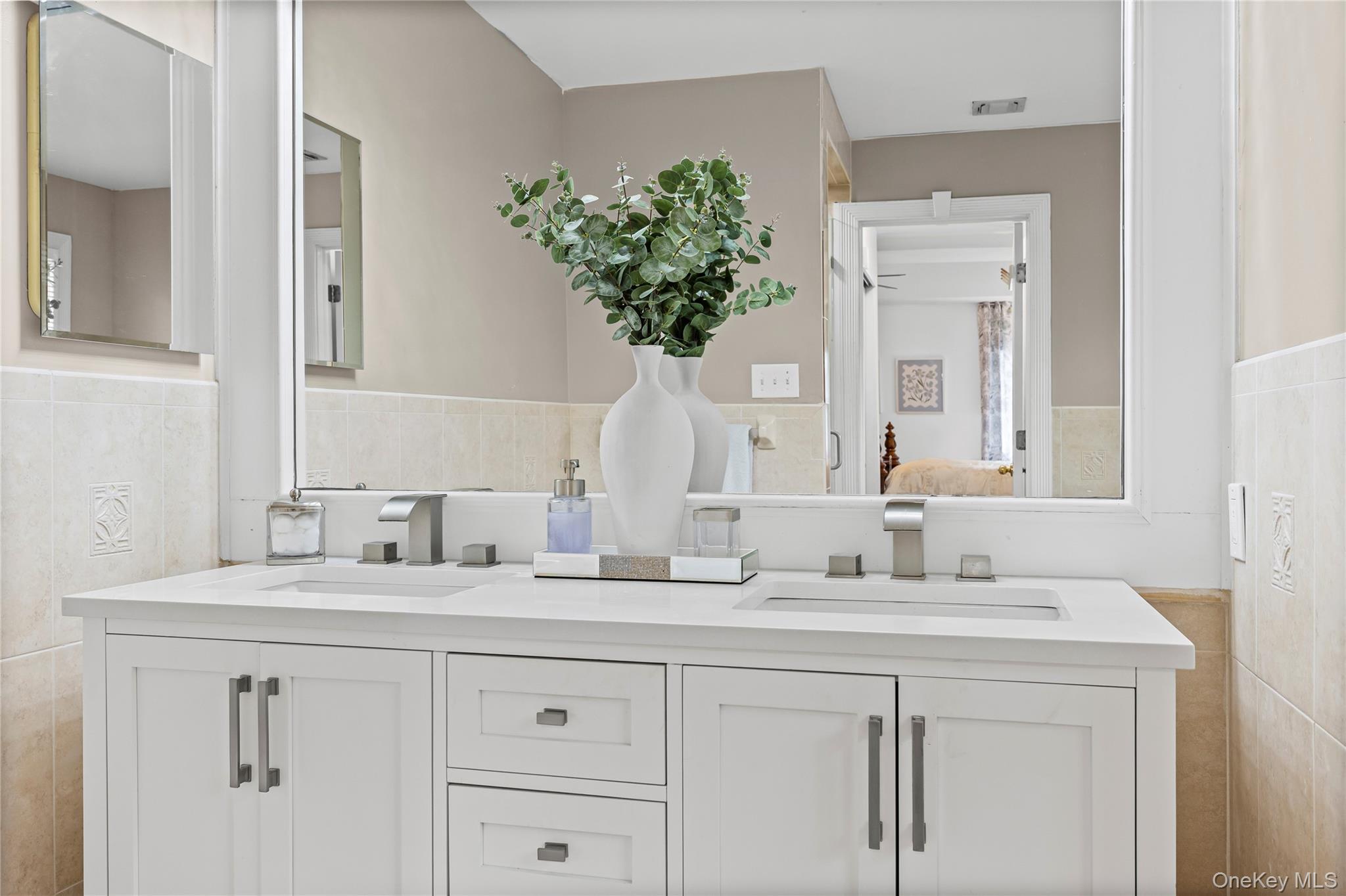 #19 photo, 1A Mather Court, Huntington Station , NY 11746