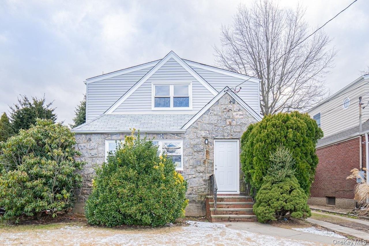 #1 photo, 44 stewart Avenue, Garden City , NY 11530