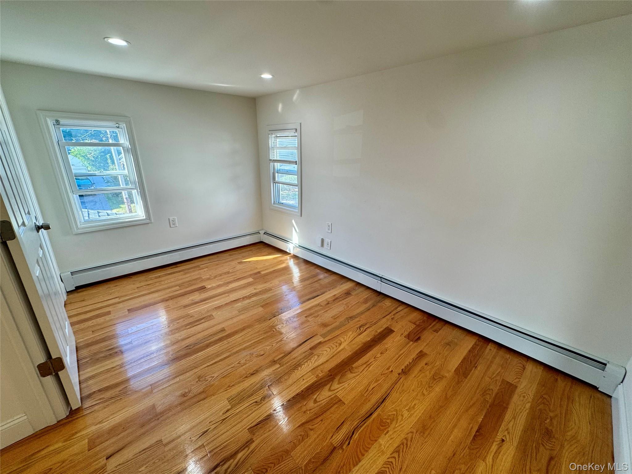 #9 photo, 105 Burtis Street, Lynbrook , NY 11563