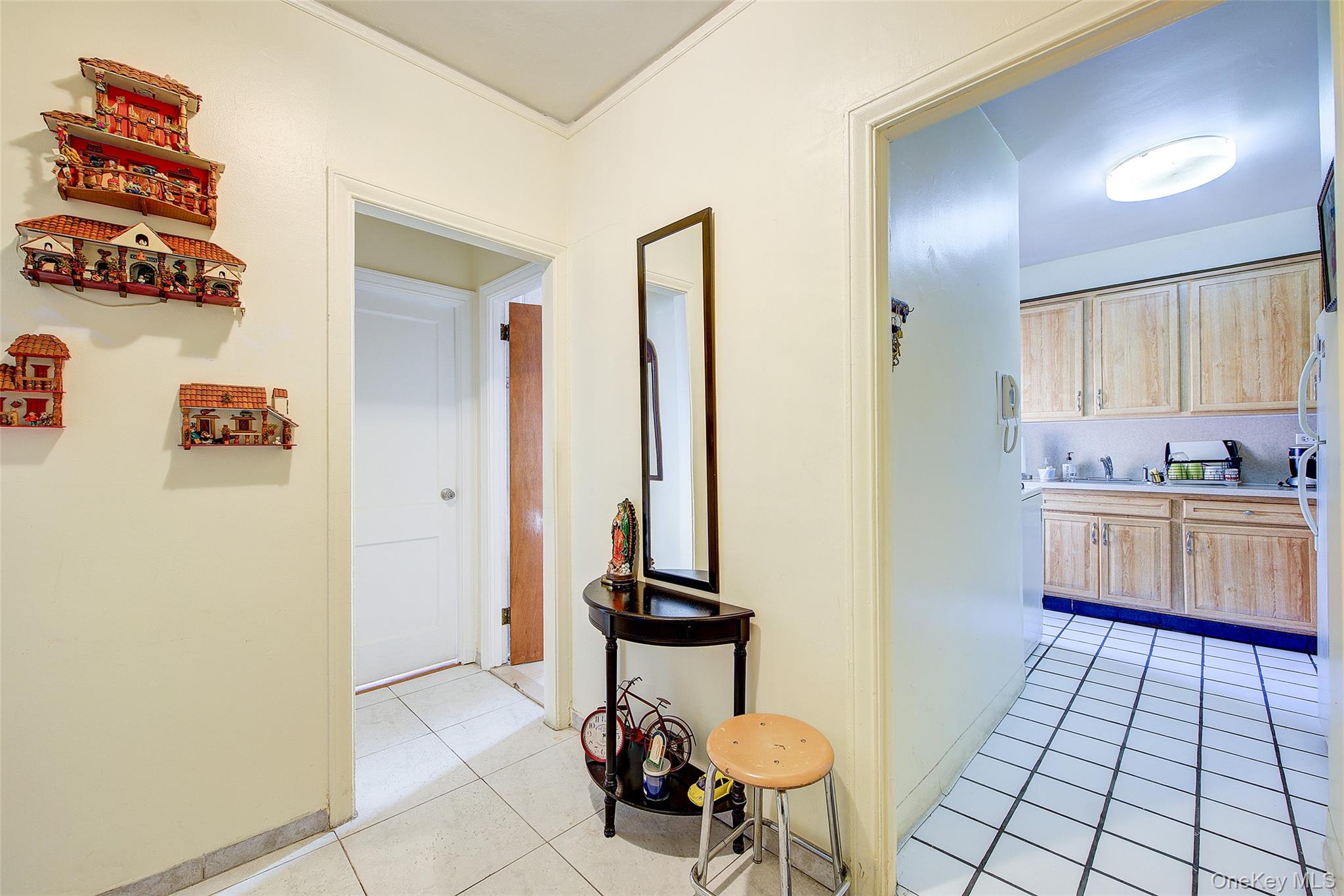 #6 photo, 78-11 35 Avenue, Jackson Heights , NY 11372