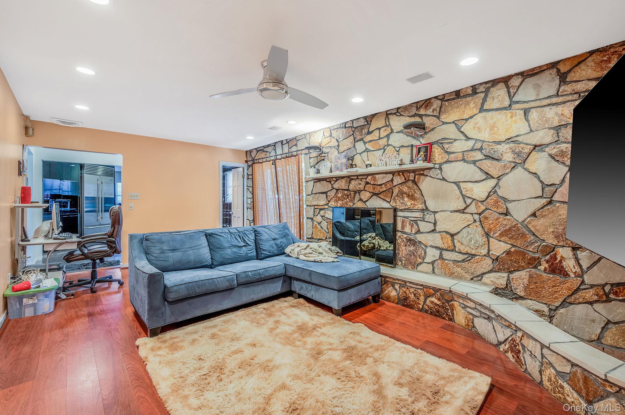 #14 photo, 19 Dumond Place, Coram , NY 11727