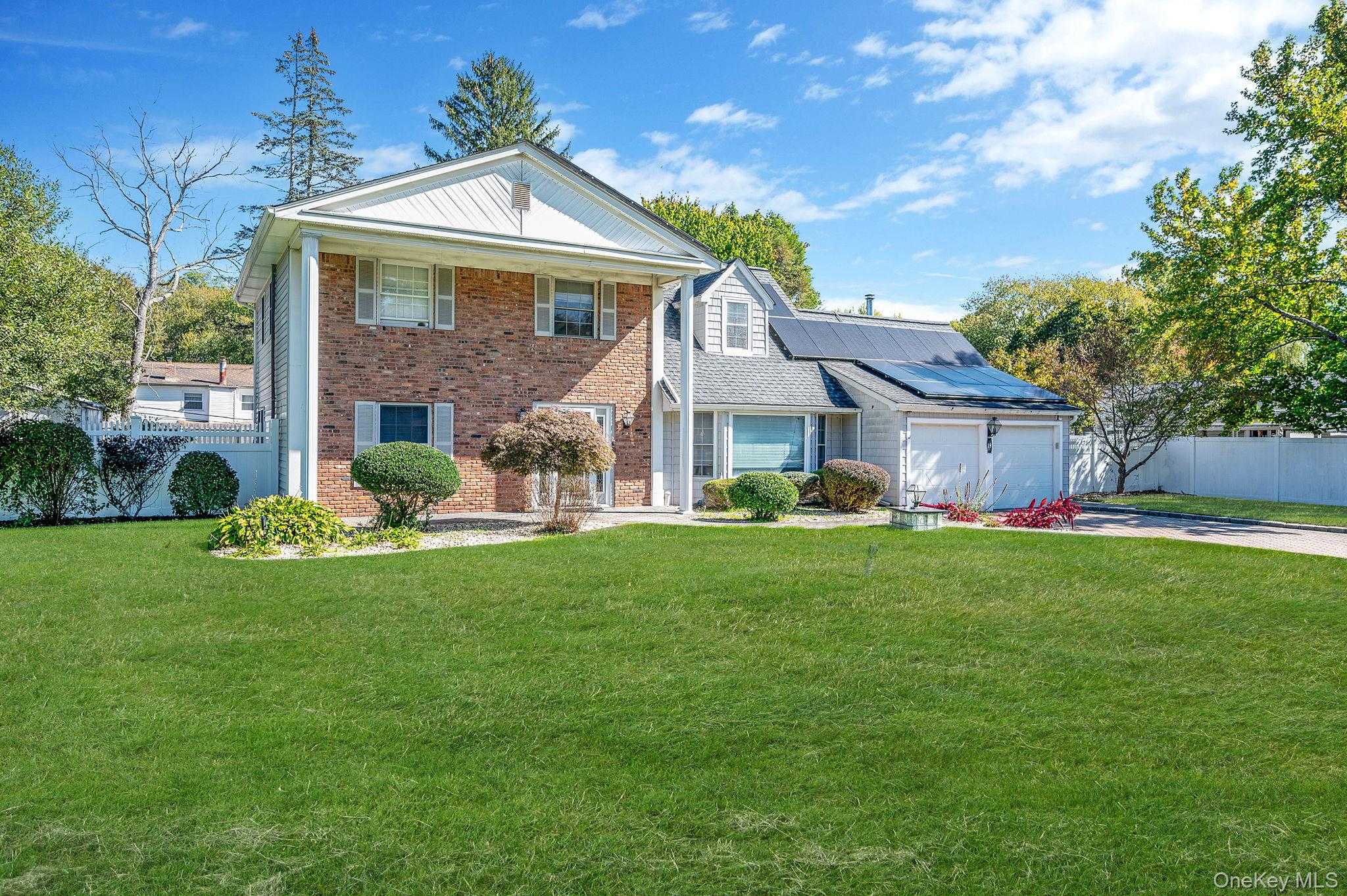 #3 photo, 19 Dumond Place, Coram , NY 11727