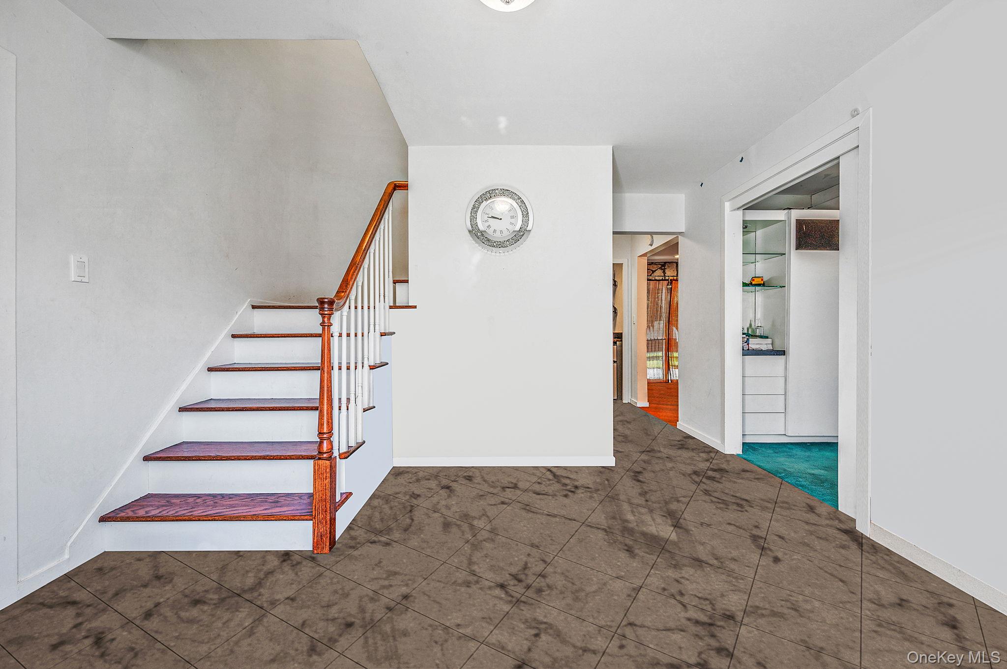 #4 photo, 19 Dumond Place, Coram , NY 11727