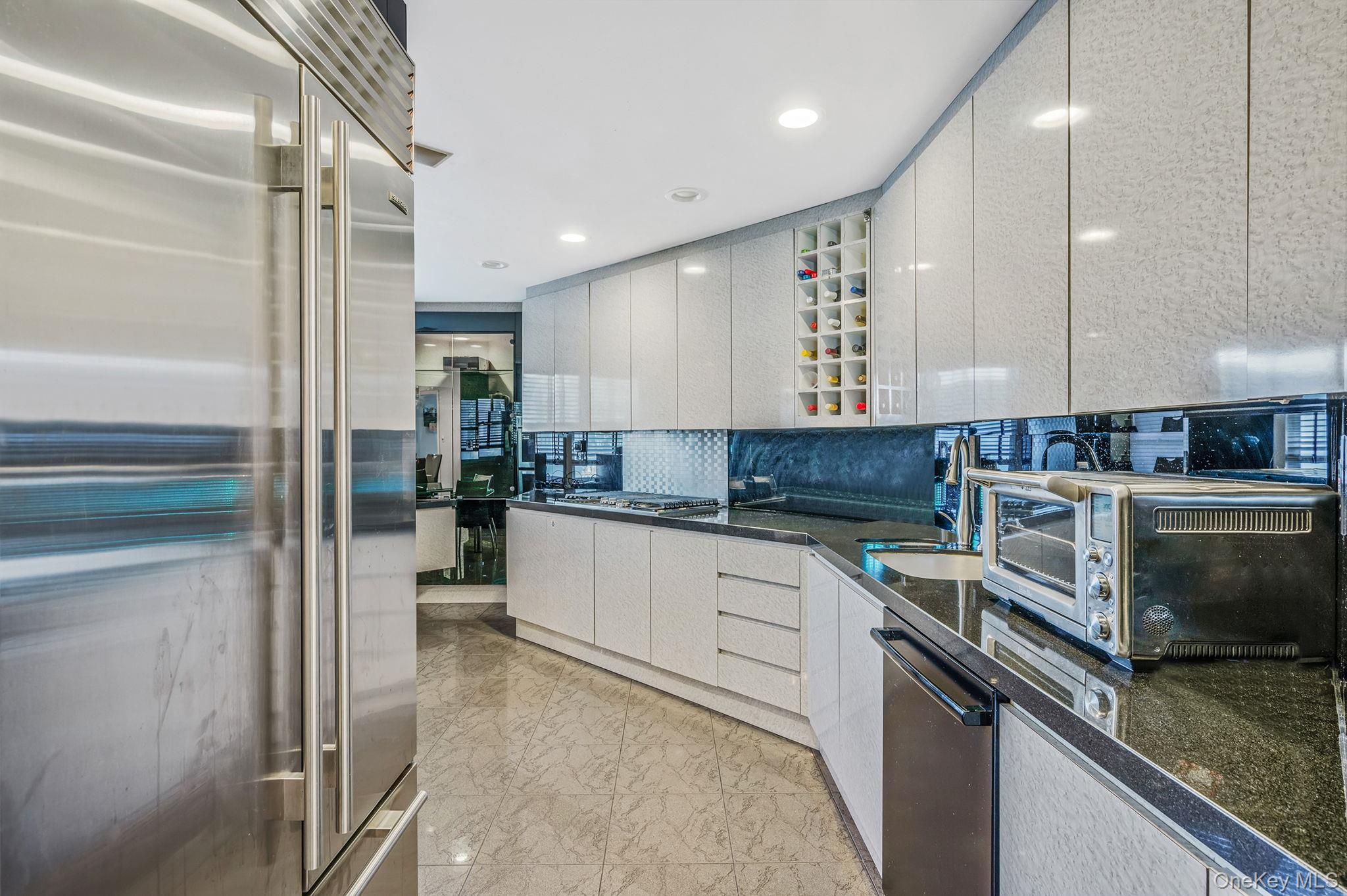 #9 photo, 19 Dumond Place, Coram , NY 11727