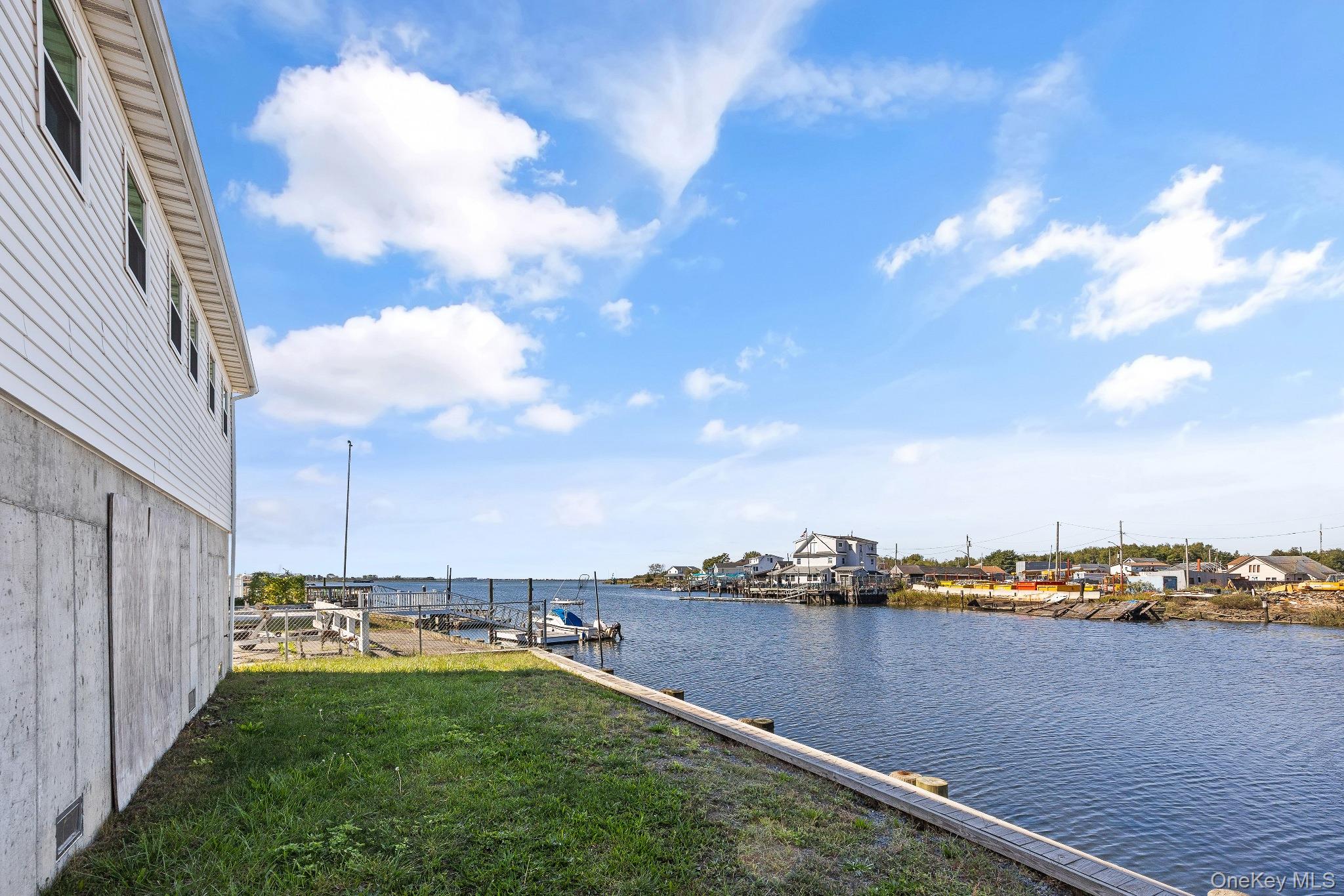 #11 photo, 41 West Avenue, ナッソー郡 Lawrence , NY 11559