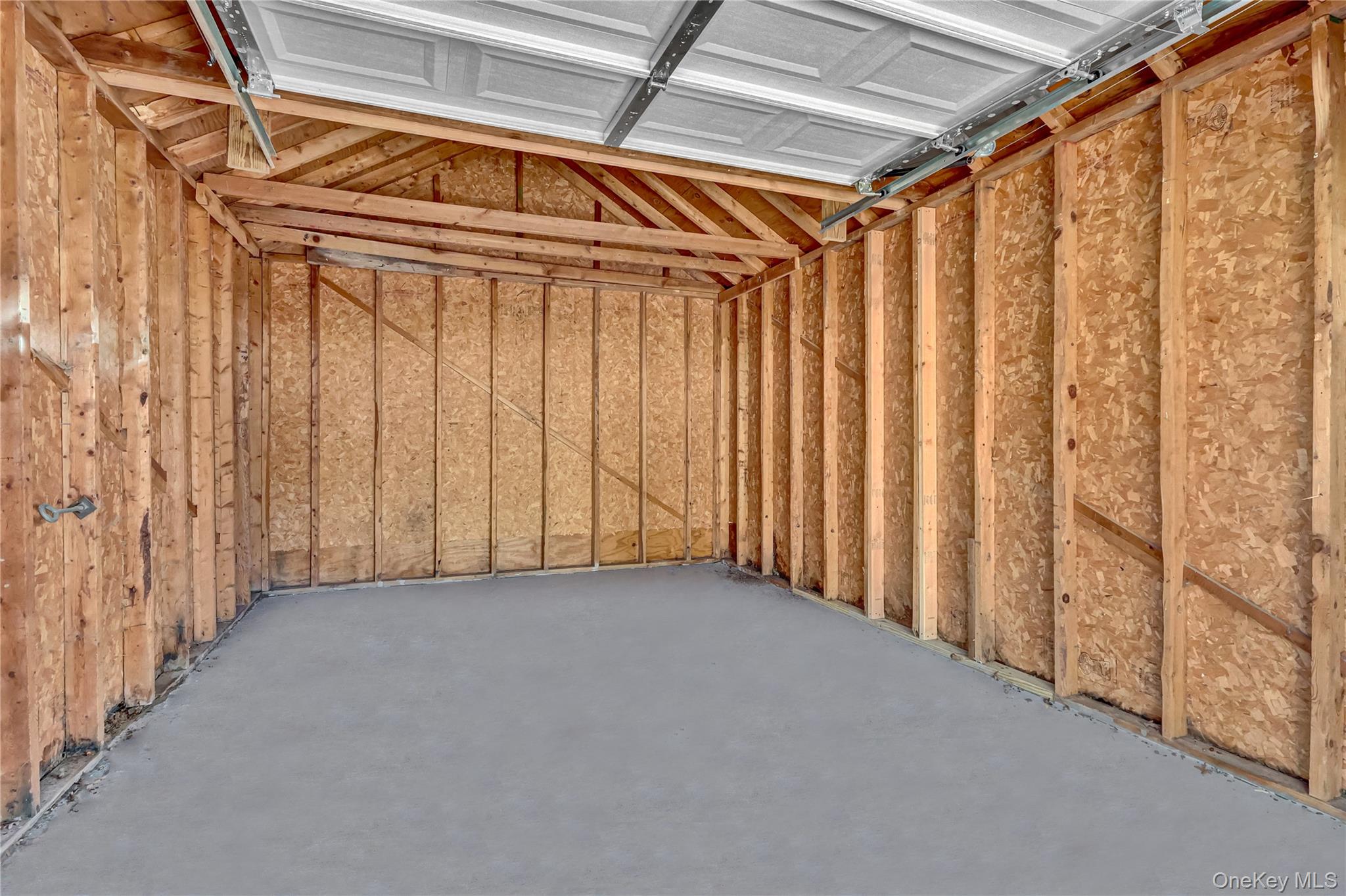 #17 photo, 31 Fawn Lane, South Setauket , NY 11720