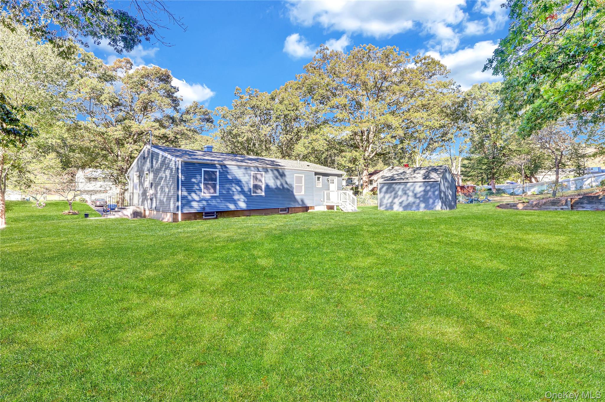 #19 photo, 31 Fawn Lane, South Setauket , NY 11720