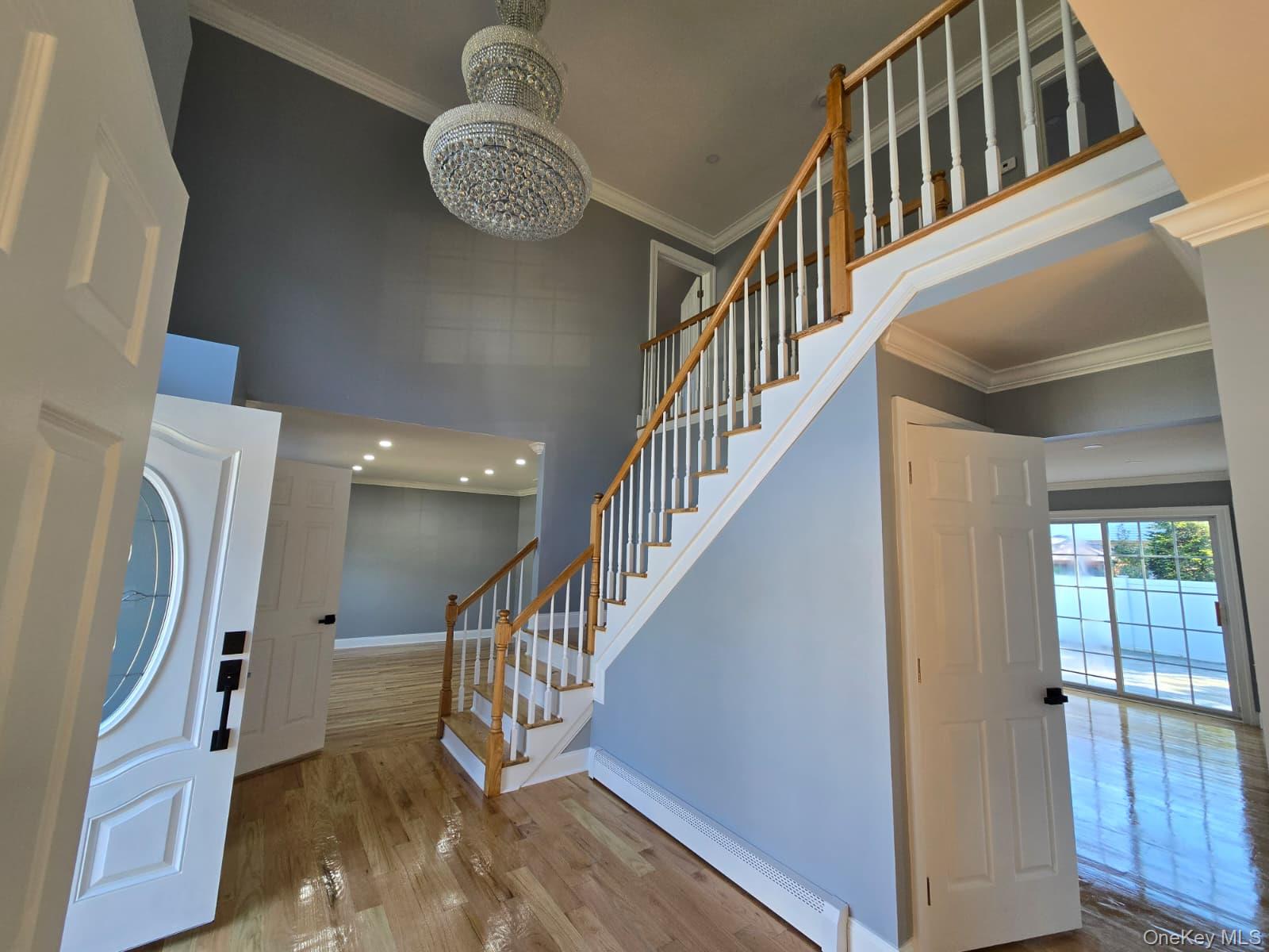 #5 photo, 14 Adamson Street, サフォーク郡 Selden , NY 11784