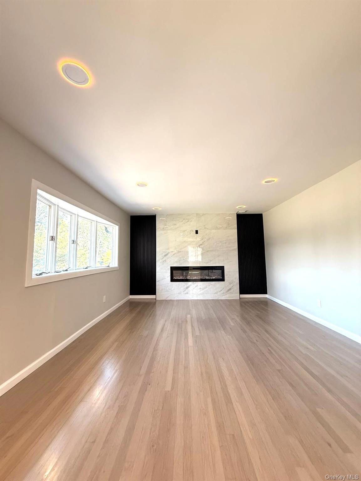 #12 photo, 109 North Drive, Massapequa , NY 11758