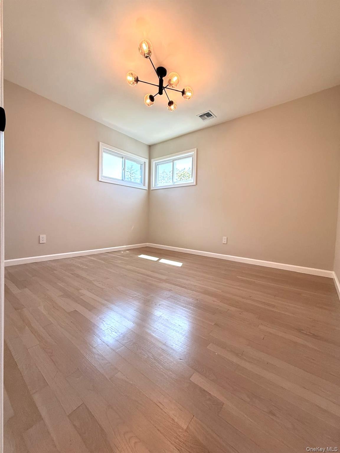 #17 photo, 109 North Drive, Massapequa , NY 11758