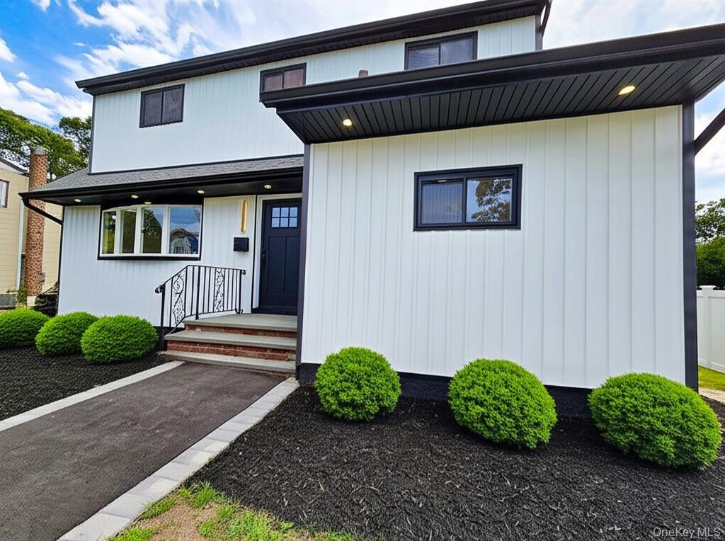 #3 photo, 109 North Drive, Massapequa , NY 11758