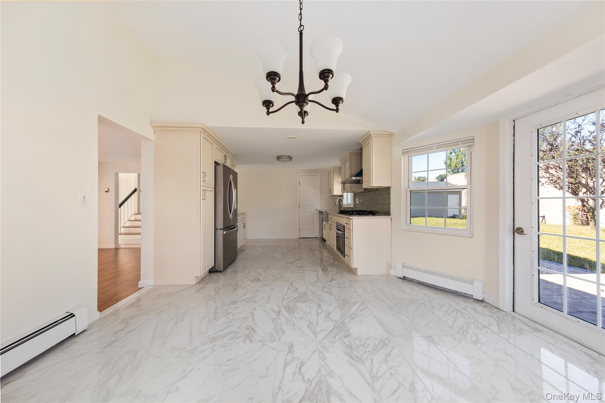 #10 photo, 44 Apple Tree Drive, サフォーク郡 Hauppauge , NY 11788