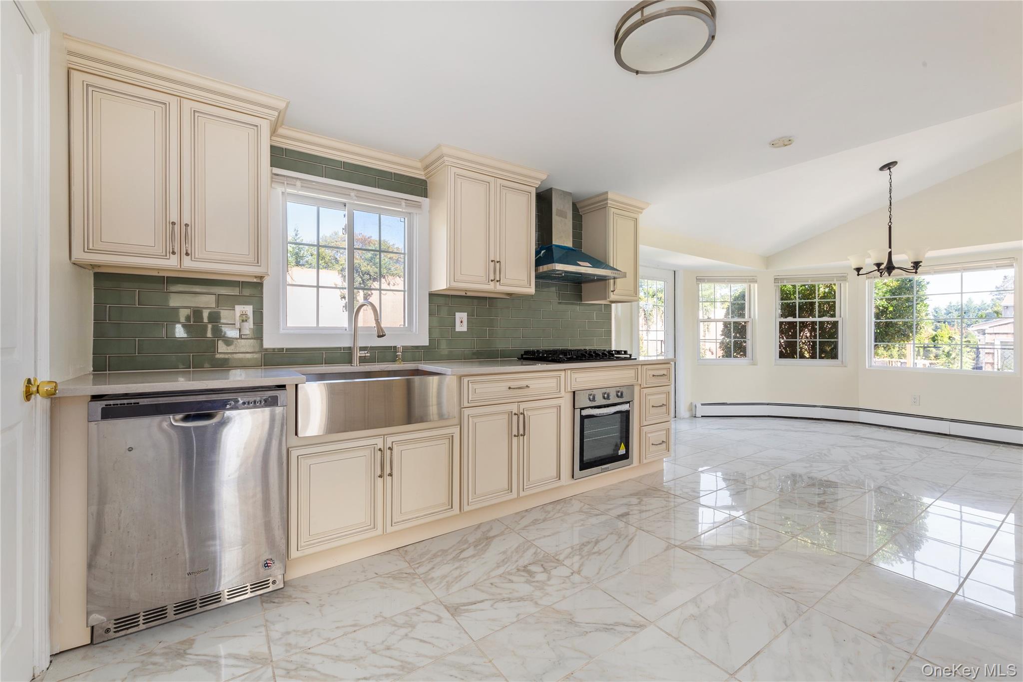 #13 photo, 44 Apple Tree Drive, サフォーク郡 Hauppauge , NY 11788