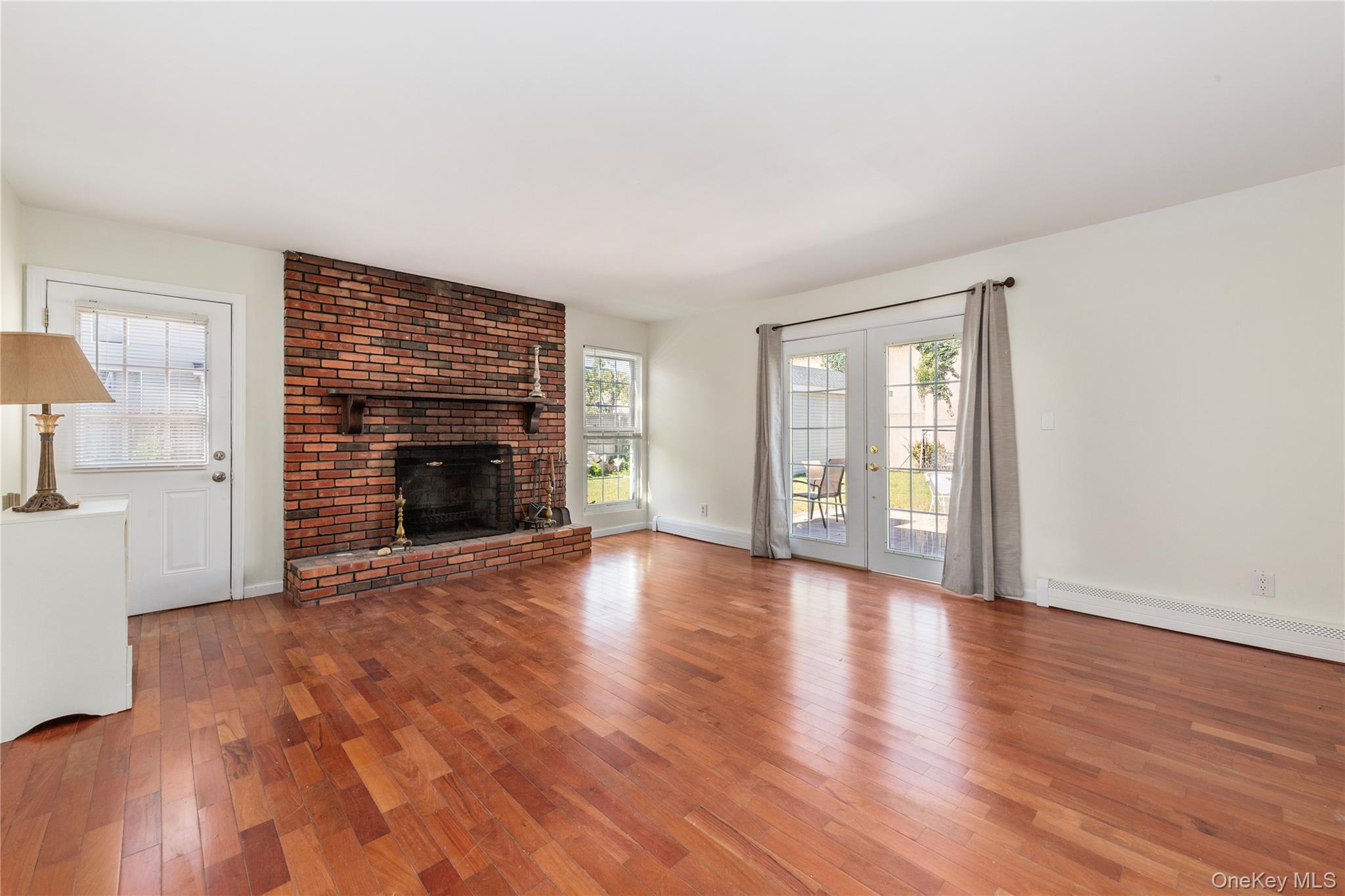 #15 photo, 44 Apple Tree Drive, サフォーク郡 Hauppauge , NY 11788