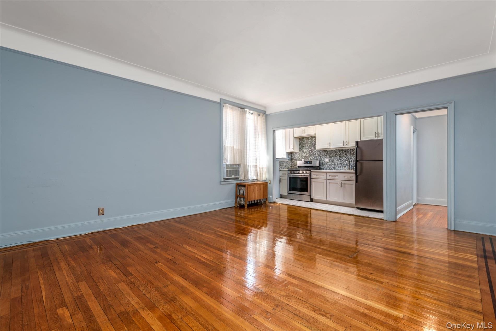 #6 photo, 59-11 Queens Boulevard, クイーンズ区 Woodside , NY 11377