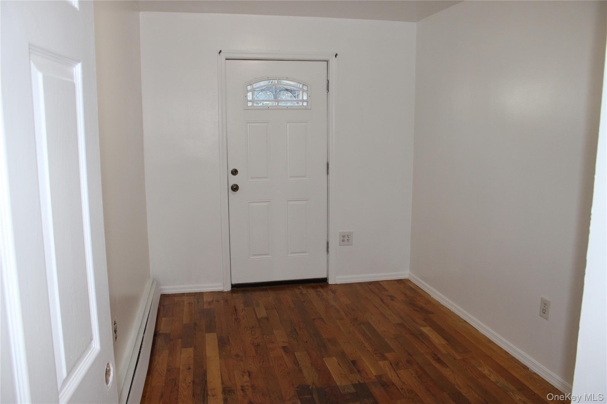 #7 photo, 55 Wyona Street, Brooklyn , NY 11207