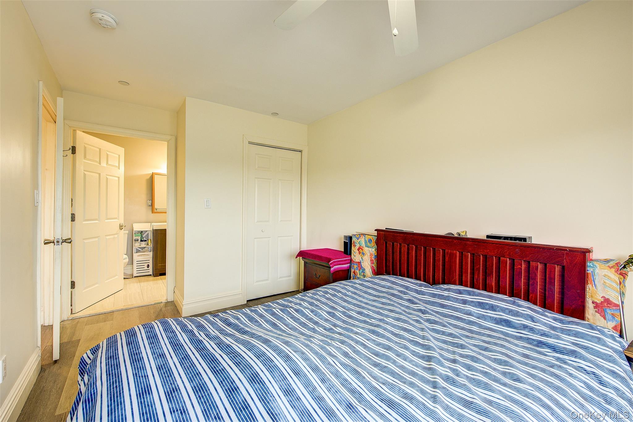 #11 photo, 13546 Grand Central Parkway, Briarwood , NY 11435