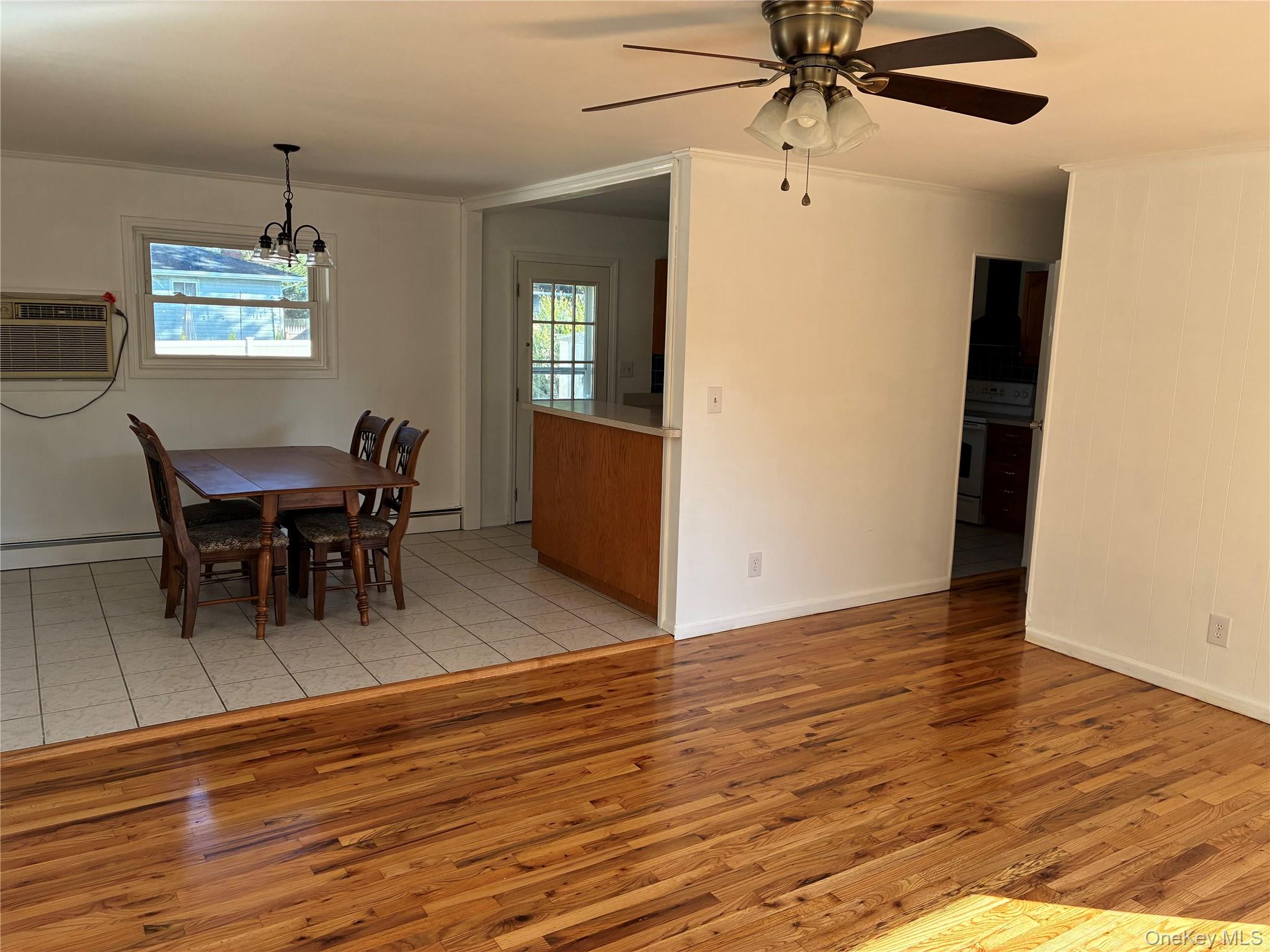 #5 photo, 281 Fir Grove Road, Ronkonkoma , NY 11779