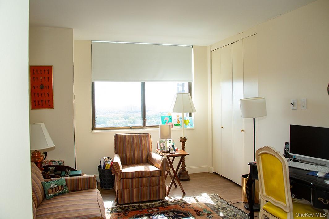 #16 photo, 27110 grand central Parkway, クイーンズ区 Floral Park , NY 11005