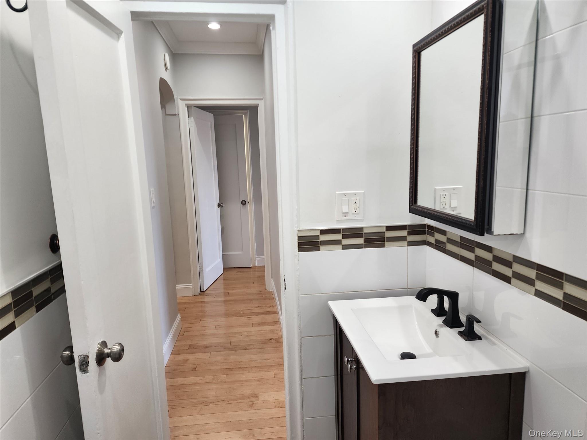 #17 photo, 111-50 75th Road, Forest Hills , NY 11375