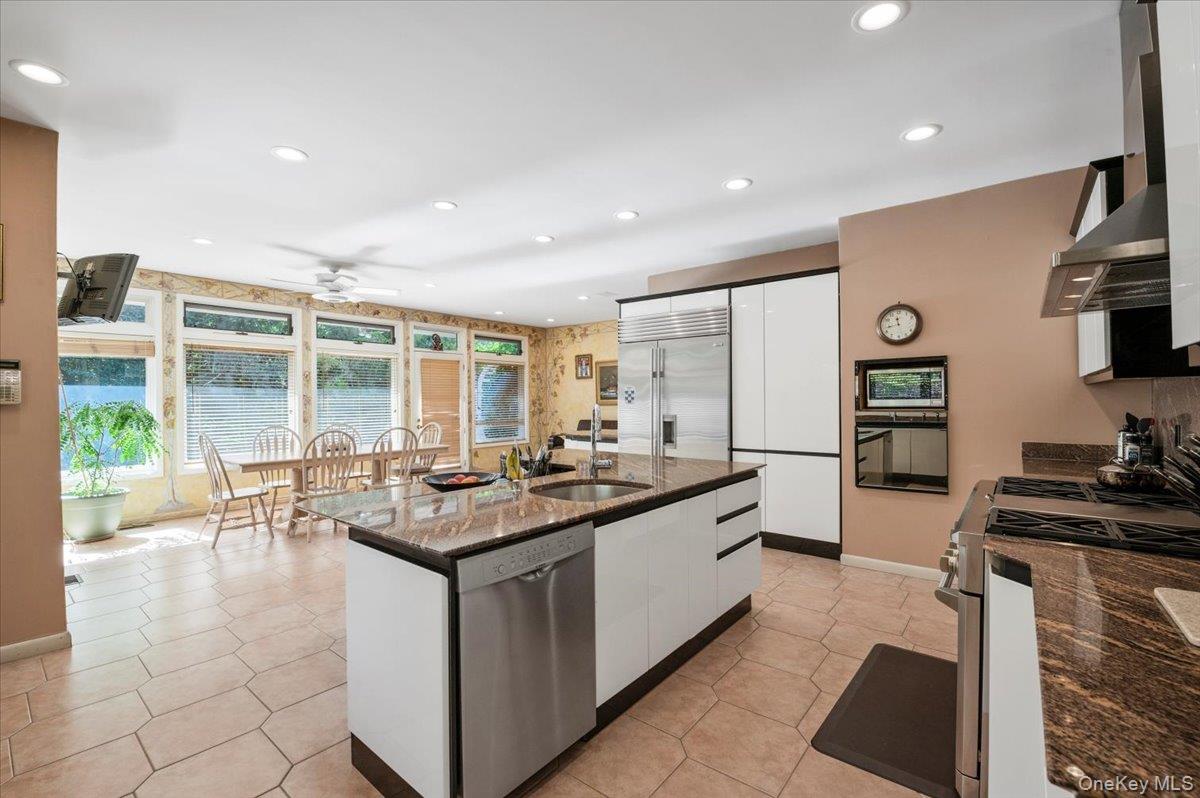 #11 photo, 12 Ridge Court, ナッソー郡 Old Brookville , NY 11545