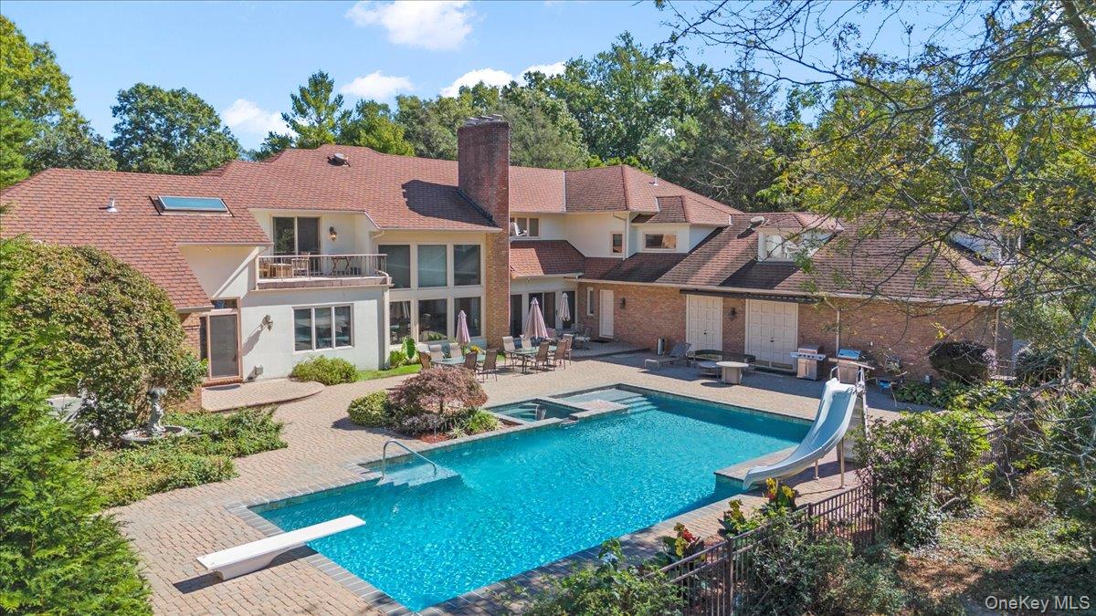 #2 photo, 12 Ridge Court, ナッソー郡 Old Brookville , NY 11545