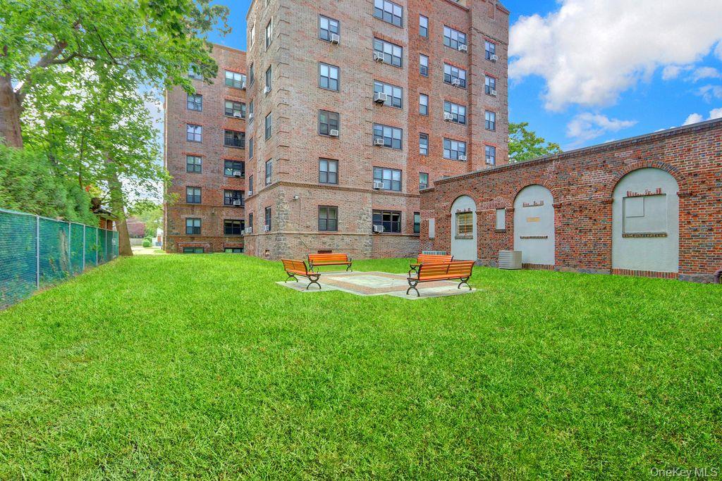 #20 photo, 141 Woodmere Boulevard, ナッソー郡 Woodmere , NY 11598