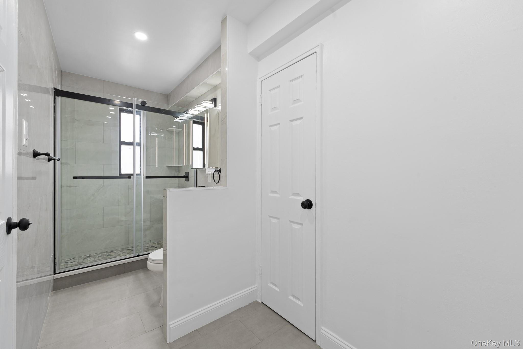 #10 photo, 37-56 87 Street, クイーンズ区 Jackson Heights , NY 11372