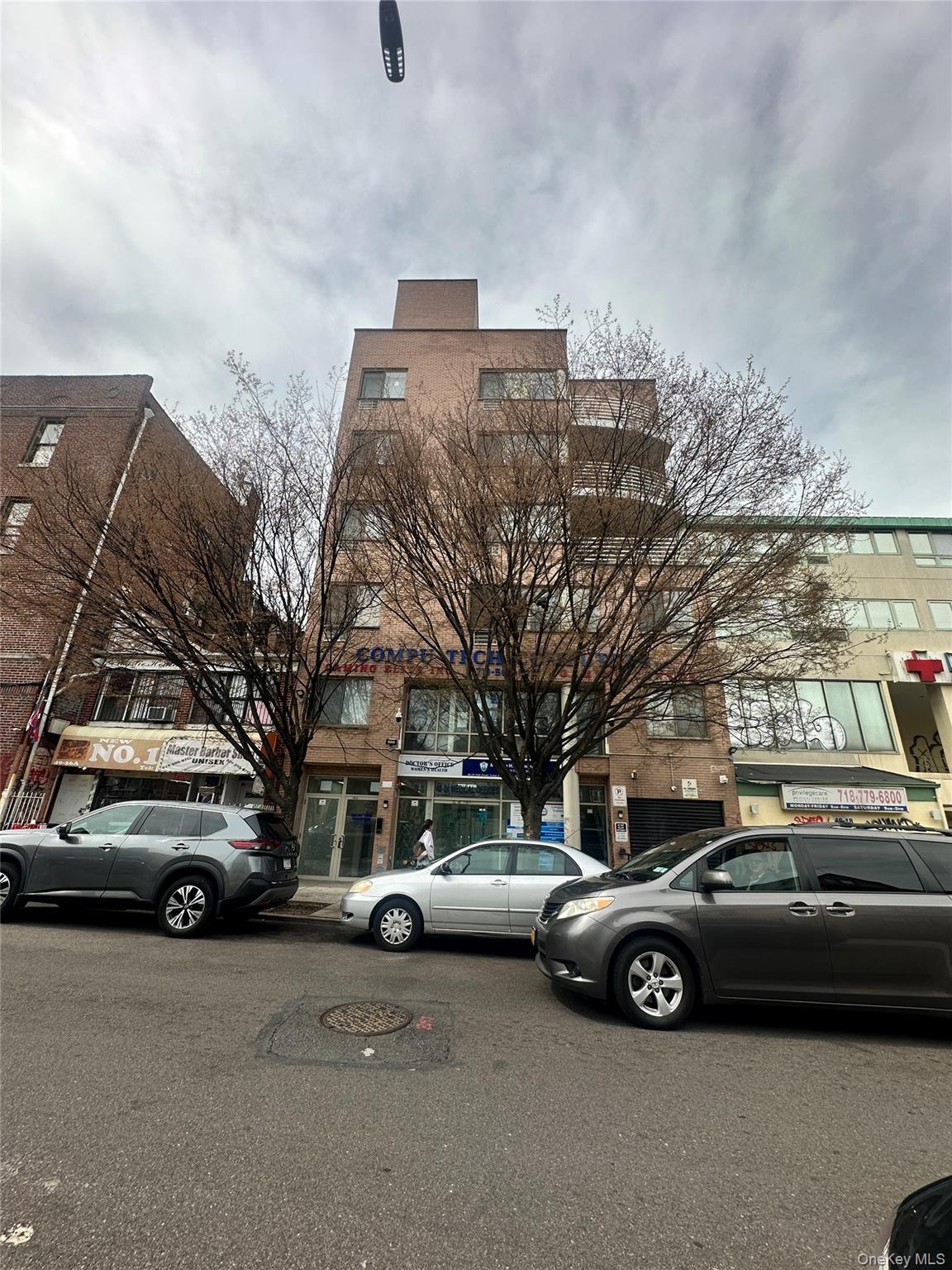 #2 photo, 40-24 76 Street, クイーンズ区 Elmhurst , NY 11373