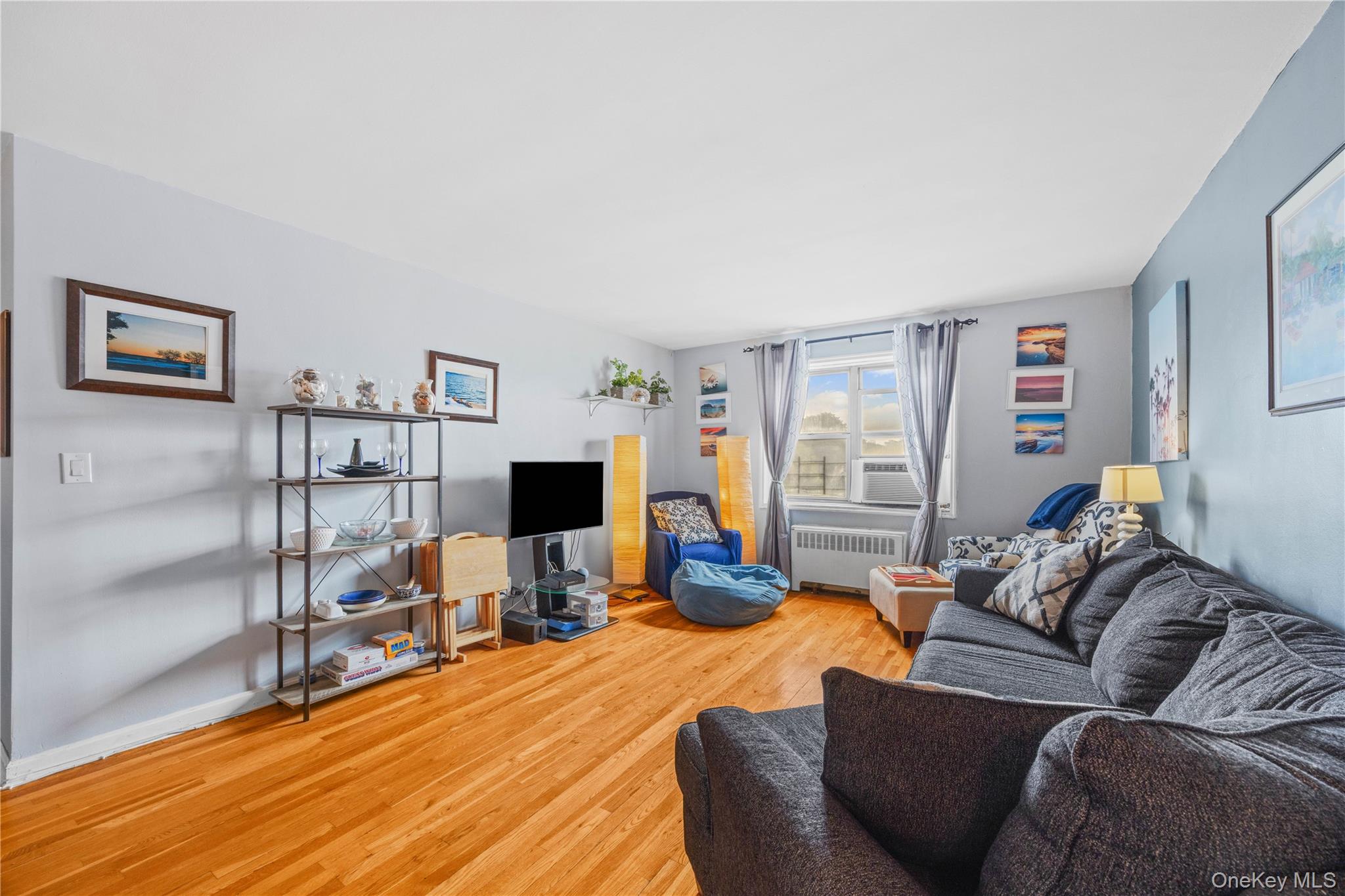 #13 photo, 1234 Midland Avenue, Bronxville , NY 10708