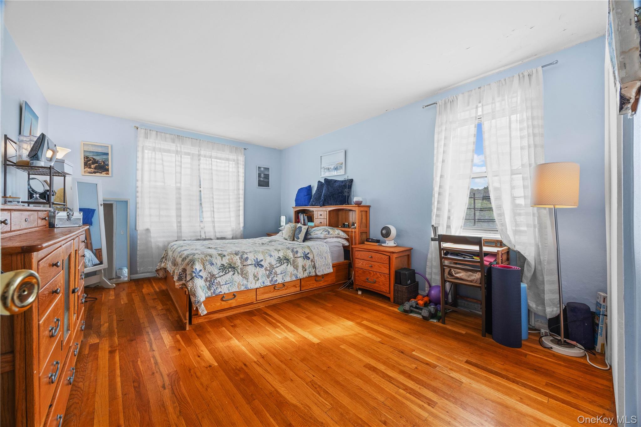 #4 photo, 1234 Midland Avenue, Bronxville , NY 10708
