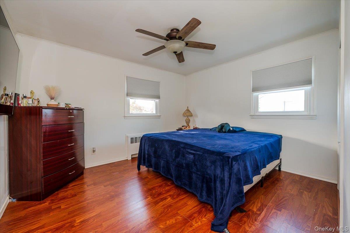 #10 photo, 165 Tremont Road, Lindenhurst , NY 11757