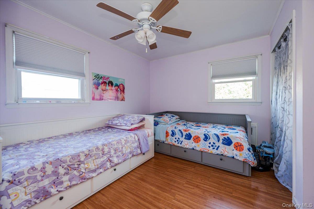 #8 photo, 165 Tremont Road, Lindenhurst , NY 11757