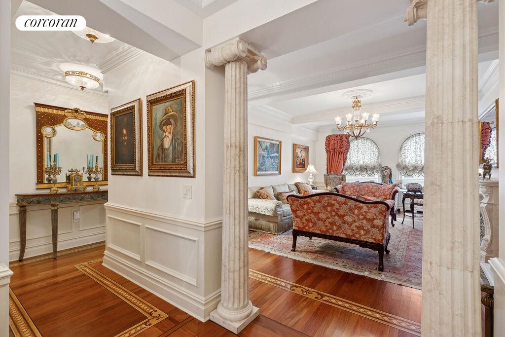 #9 photo, 975 PARK Avenue, Upper East Side , NY 10028