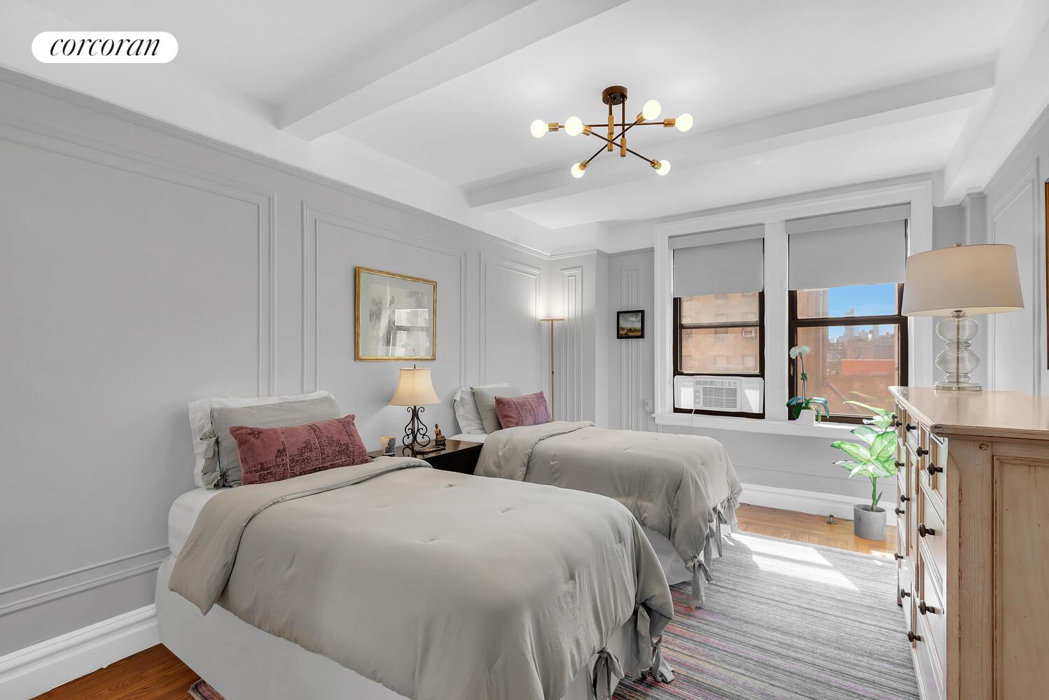 #13 photo, 107 W 86TH Street, マンハッタン Upper West Side , NY 10024