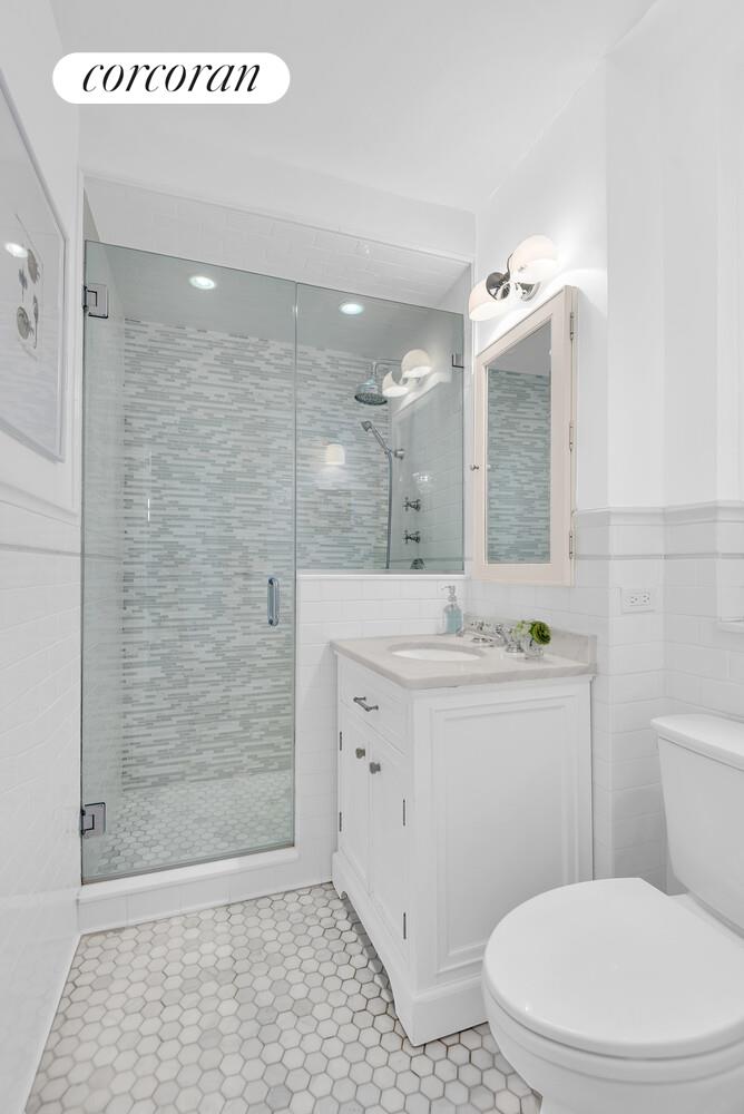 #21 photo, 107 W 86TH Street, マンハッタン Upper West Side , NY 10024