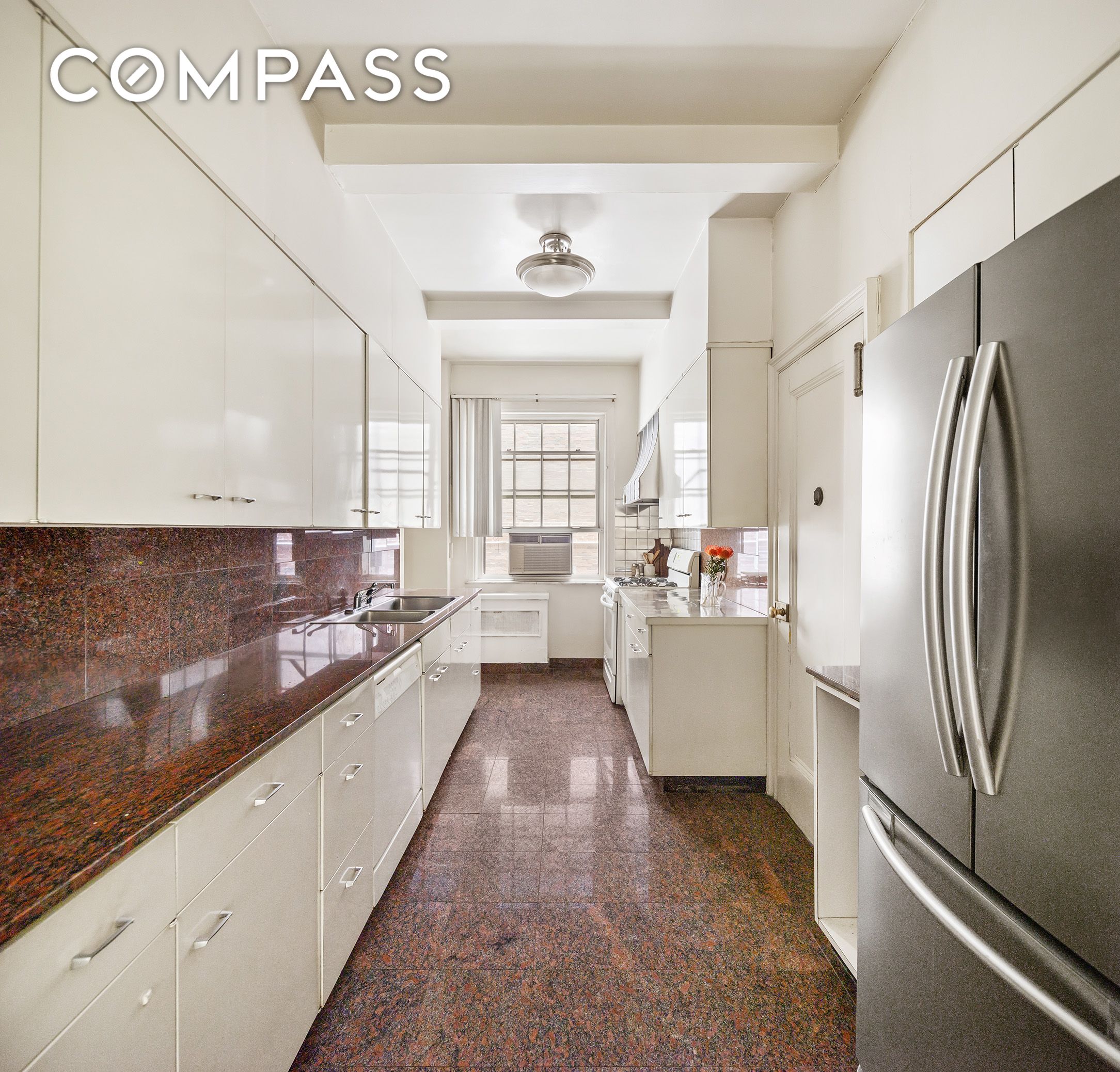 #10 photo, 136 E 79th Street, Upper East Side , NY 10075