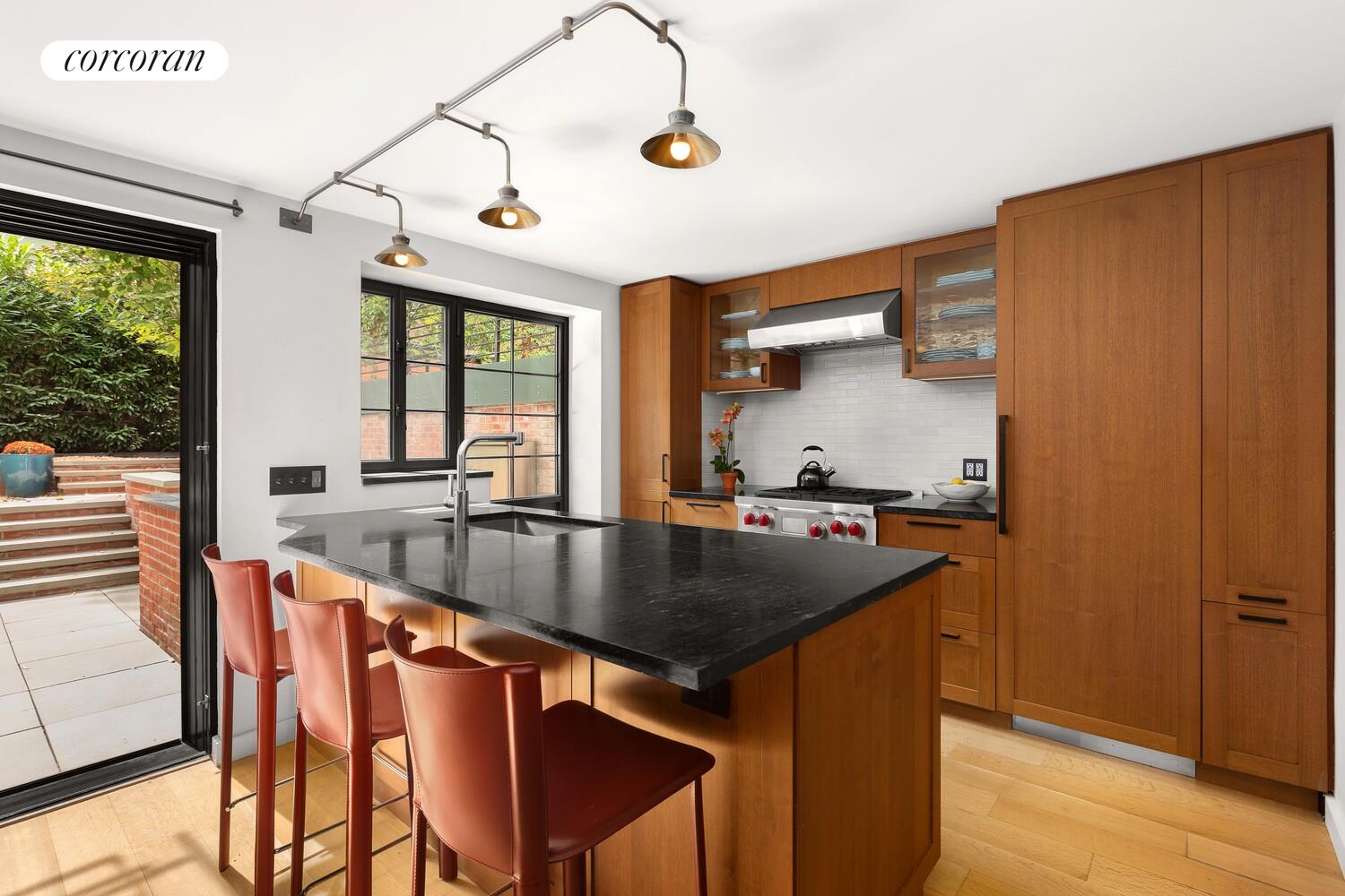 #3 photo, 21 BETHUNE Street, West Village , NY 10014