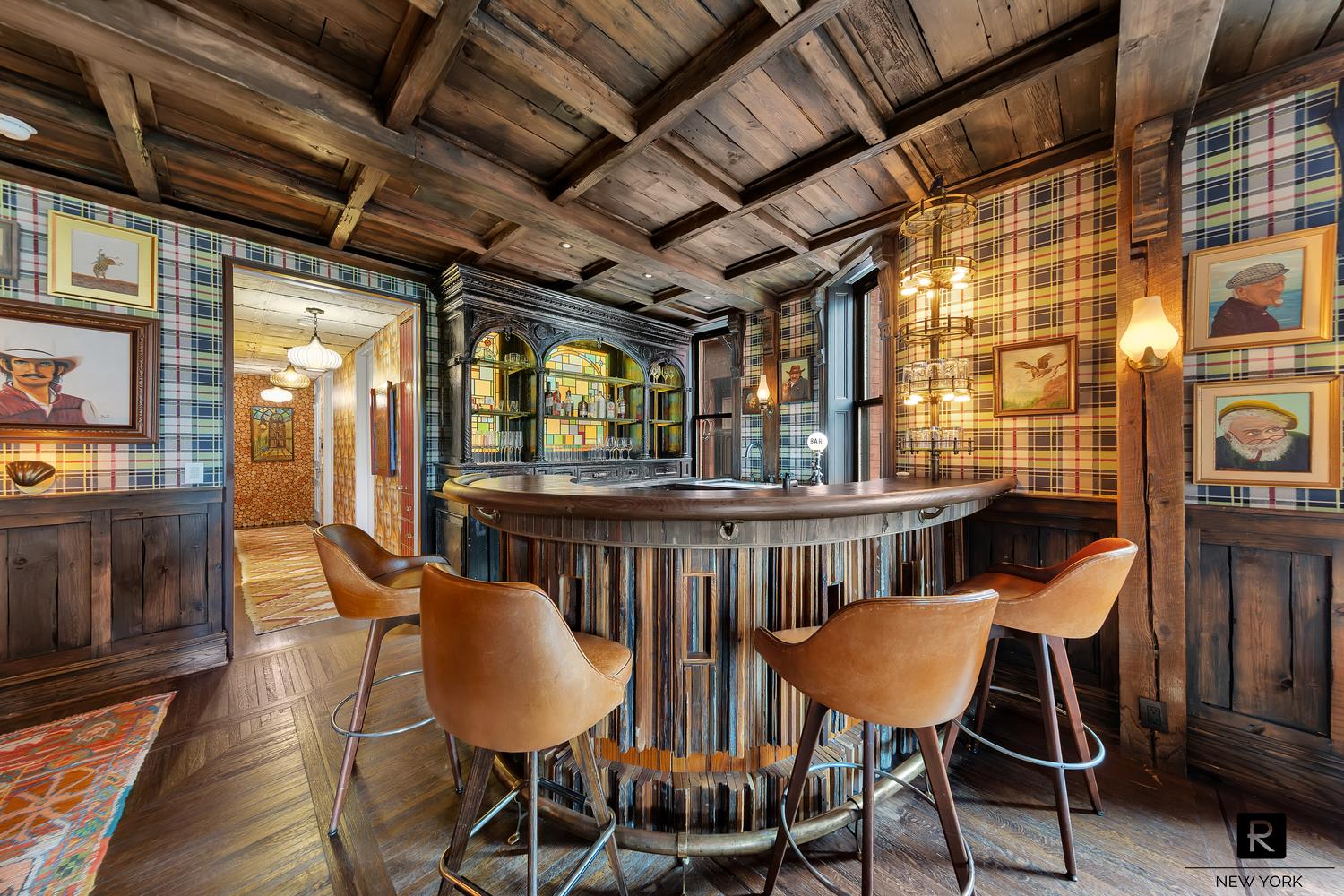 #8 photo, 34 Gramercy Park E, Gramercy Park , NY 10010