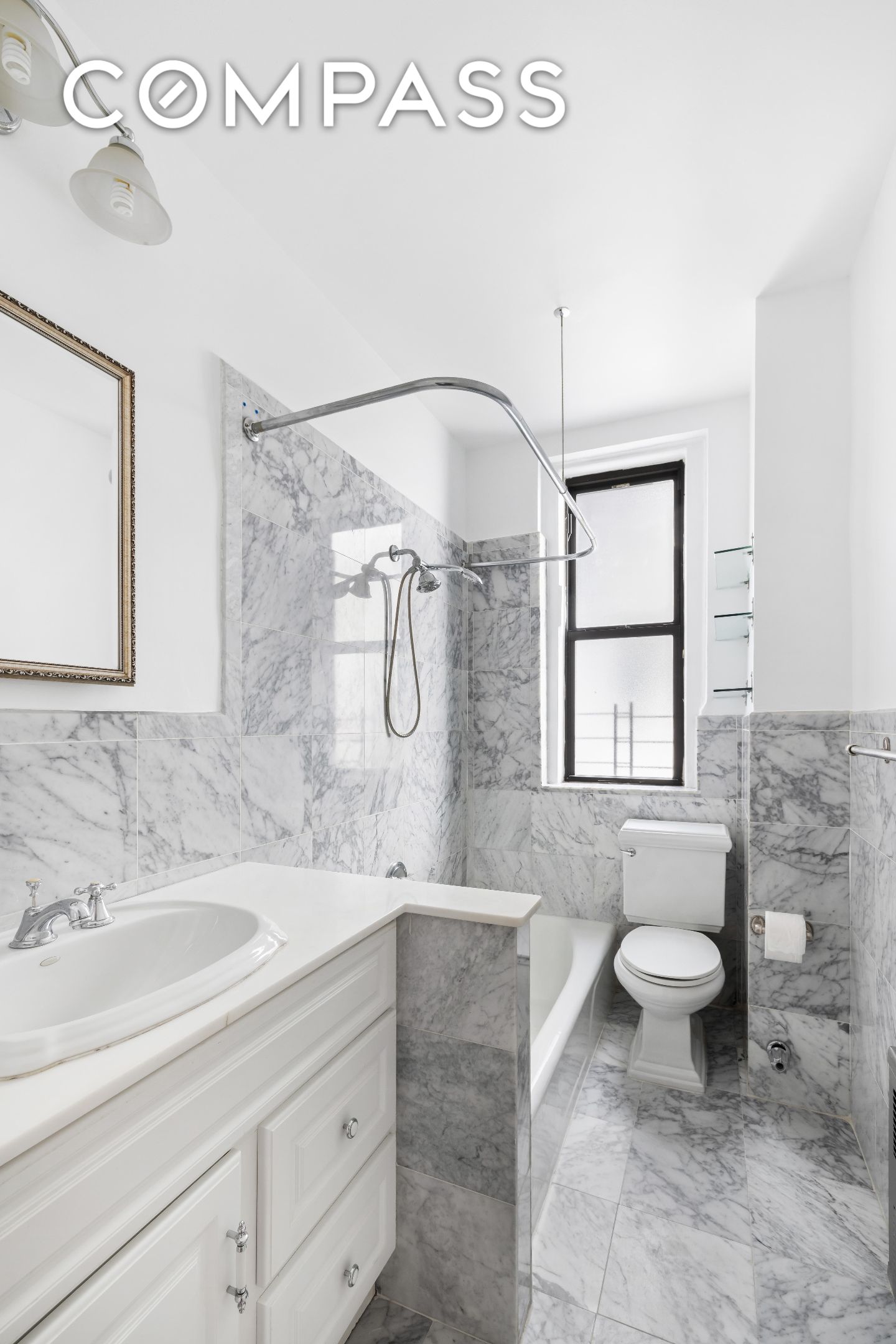 #8 photo, New York City, マンハッタン Upper West Side , NY 10024